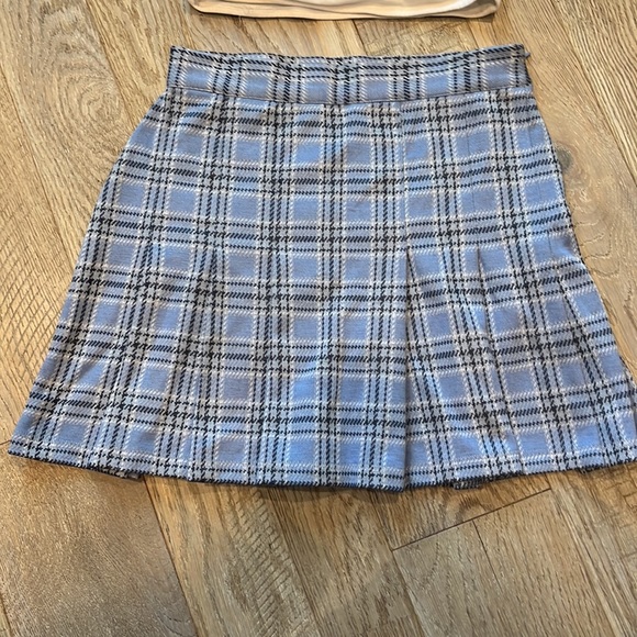 Honey Blue Multi Plaid Pleated Skater Mini - Picture 3 of 6